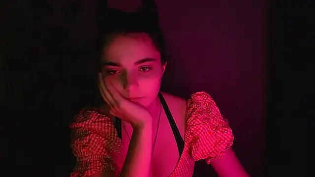 Sun Shine   online show from 11.15.25