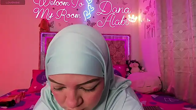 Dana-Alabi online show from 02.23.26