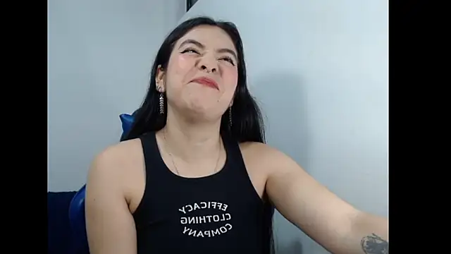 EloiseJun online show from 06.20.26