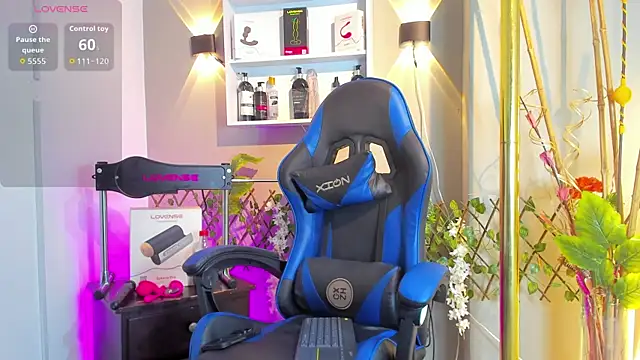  taylor black online show from 07.13.26