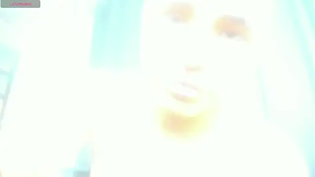 Snapshot of lianfox_ chatting on 09.20.25 lianfox  online show from 09.20.25