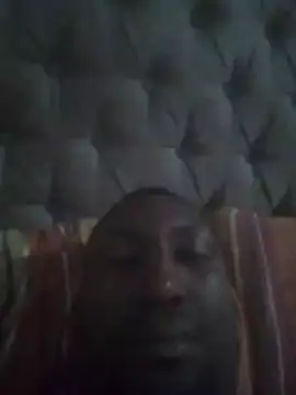 Snapshot of SetoseSiderite chatting on 10.26.25 SetoseSiderite online show from 10.26.25