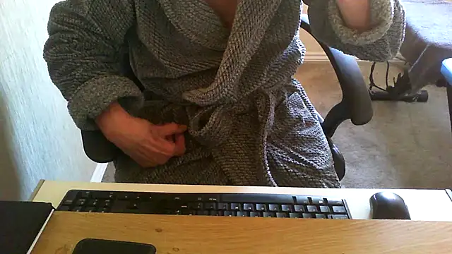 Snapshot of rogpb chatting on 05.01.26 rogpb online show from 05.01.26