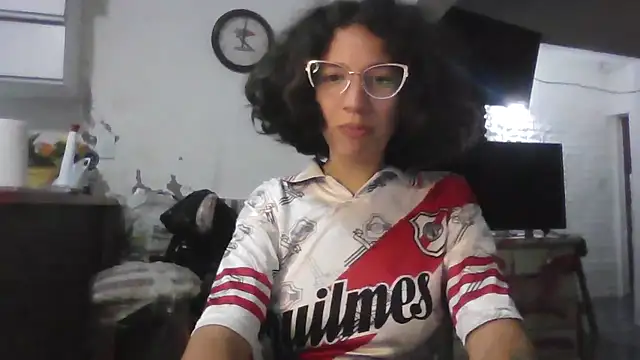 loliporomero online show from 11.10.25