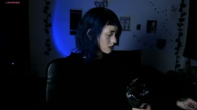 kattusauruss online show from 12.02.25