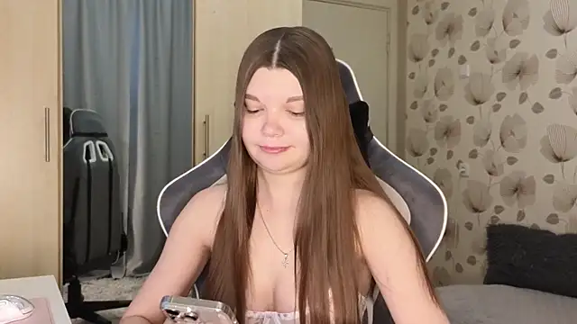  cute ice online show from 05.14.26