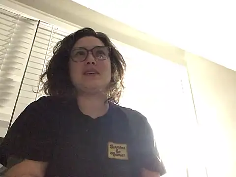 paigeycakes online show from 09.16.25