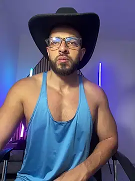 Snapshot of magnumchris chatting on 02.20.26 magnumchris online show from 02.20.26