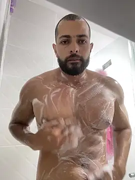 Snapshot of magnumchris chatting on 02.25.26 magnumchris online show from 02.25.26