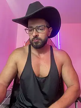 Snapshot of magnumchris chatting on 03.06.26 magnumchris online show from 03.06.26