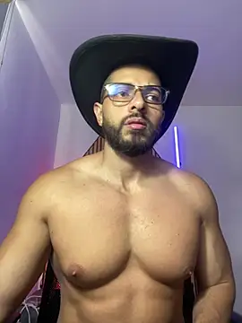 Snapshot of magnumchris chatting on 03.19.26 magnumchris online show from 03.19.26