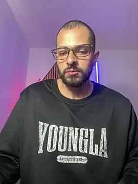 Snapshot of magnumchris chatting on 03.21.26 magnumchris online show from 03.21.26