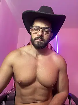 Snapshot of magnumchris chatting on 03.26.26 magnumchris online show from 03.26.26