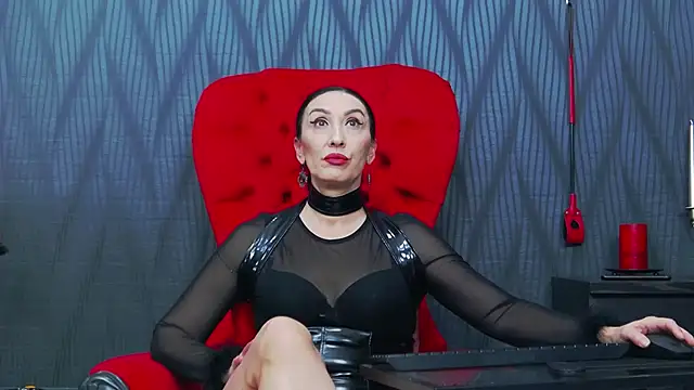 MistressDora online show from 01.14.26