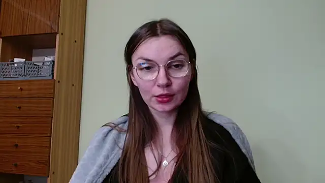 LooveELLYx online show from 01.21.25