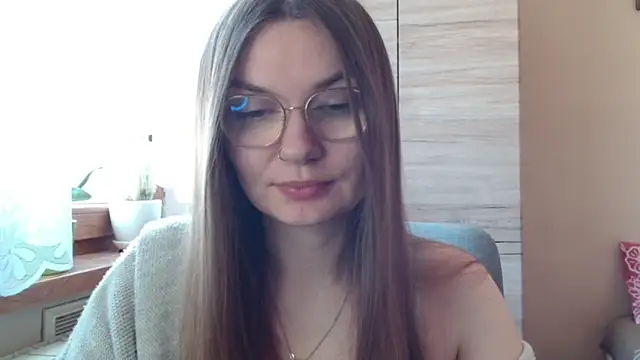 LooveELLYx online show from 03.13.26