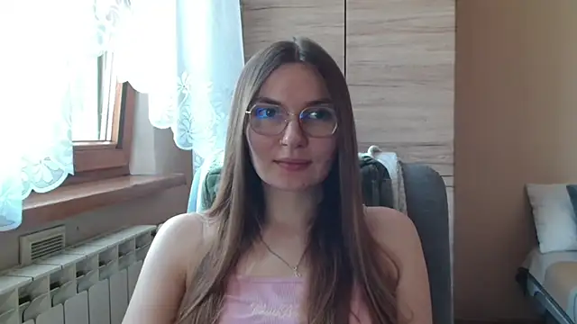 LooveELLYx online show from 07.03.26
