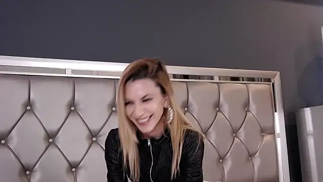 MayaHale online show from 06.18.26