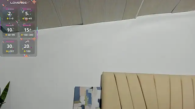 Snapshot of Sophia_Ebony chatting on 09.10.25 Sophia Ebony online show from 09.10.25