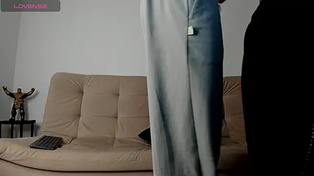 2Amateur Guys online show from 10.02.25