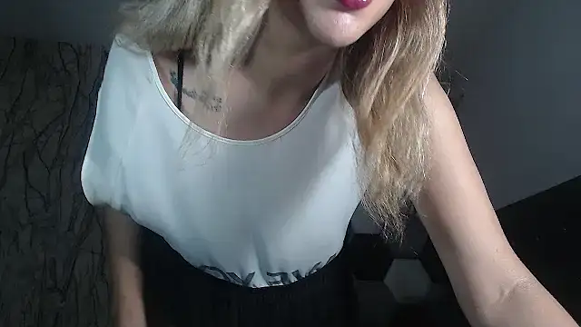 AntonellaBlanc online show from 10.06.25