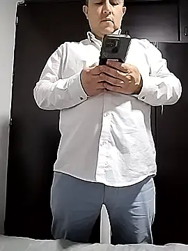 BigCristh79 online show from 01.13.26