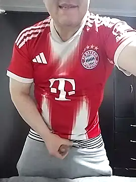 BigCristh79 online show from 04.15.26