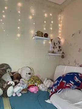 effie castroo online show from 10.12.25