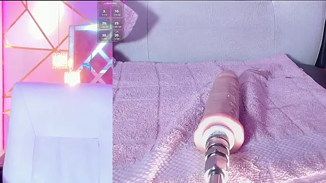 LizzieCutie  online show from 05.26.26