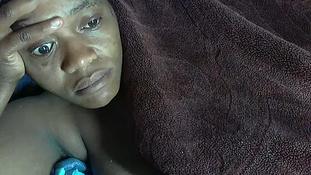 sexythae32 online show from 09.23.25