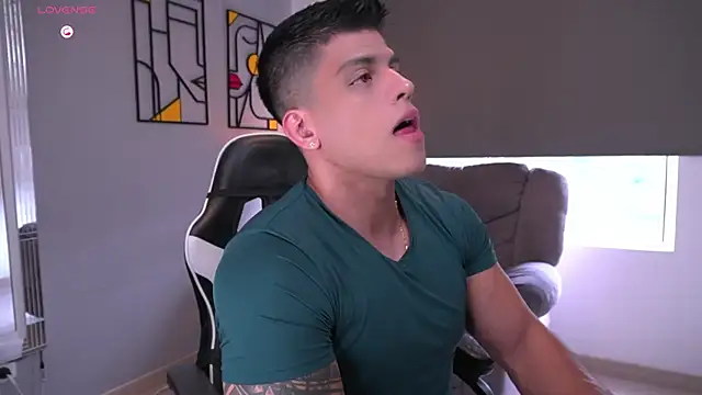 tyler muscle1 online show from 01.14.26