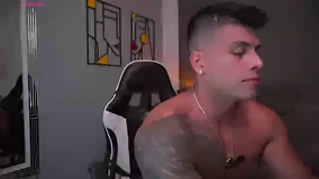 tyler muscle1 online show from 04.15.26