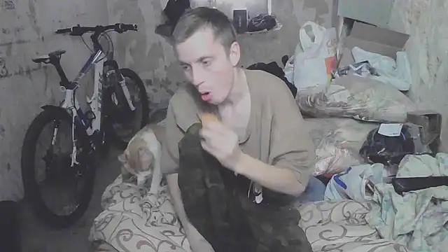 Snapshot of makarov1993 chatting on 10.05.25 makarov1993 online show from 10.05.25