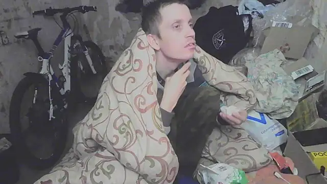 Snapshot of makarov1993 chatting on 10.14.25 makarov1993 online show from 10.14.25