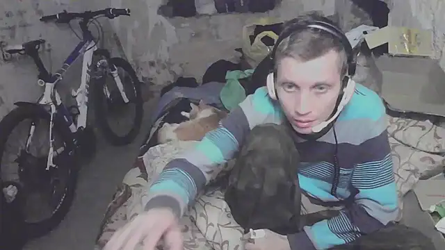 Snapshot of makarov1993 chatting on 10.14.25 makarov1993 online show from 10.14.25