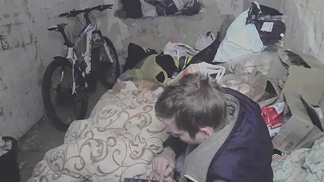 Snapshot of makarov1993 chatting on 10.22.25 makarov1993 online show from 10.22.25