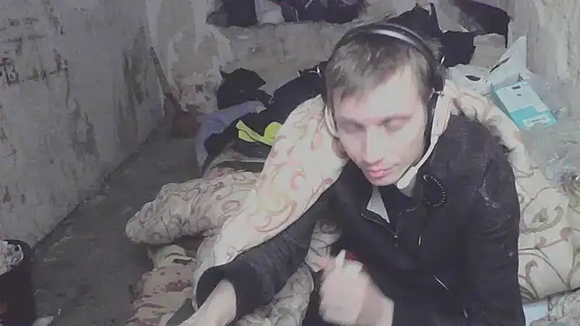 Snapshot of makarov1993 chatting on 11.09.25 makarov1993 online show from 11.09.25