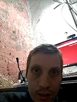 Snapshot of makarov1993 chatting on 11.13.25 makarov1993 online show from 11.13.25