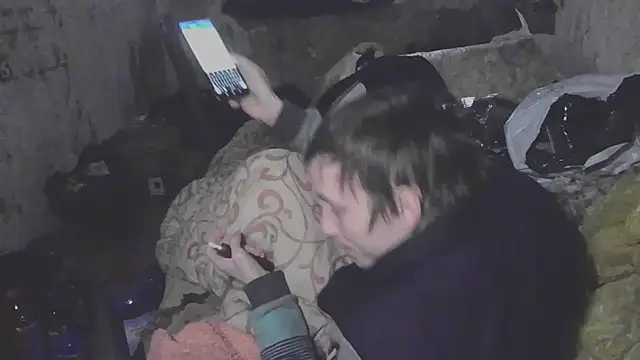 Snapshot of makarov1993 chatting on 12.19.25 makarov1993 online show from 12.19.25