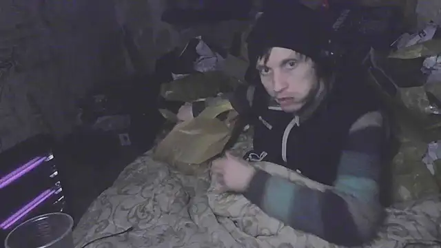 Snapshot of makarov1993 chatting on 02.12.26 makarov1993 online show from 02.12.26