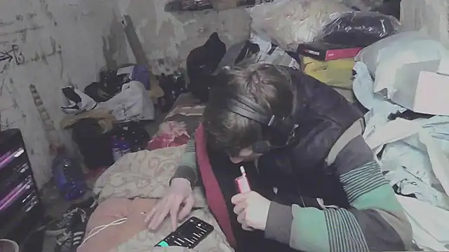 Snapshot of makarov1993 chatting on 02.22.26 makarov1993 online show from 02.22.26