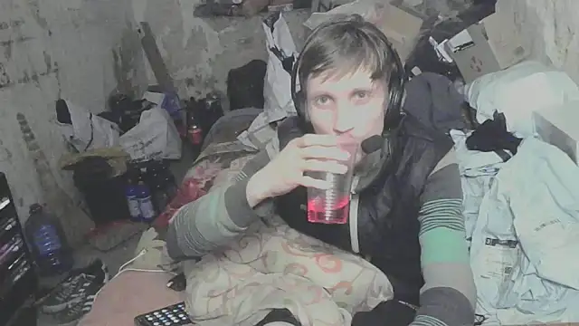 Snapshot of makarov1993 chatting on 02.25.26 makarov1993 online show from 02.25.26