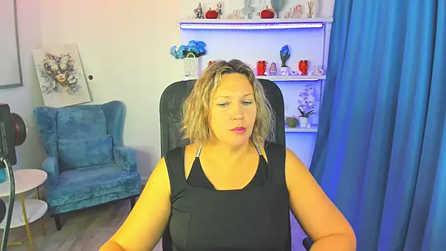 NinaStarle online show from 11.02.25