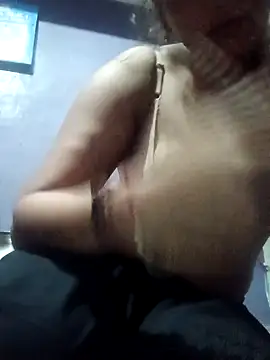 Snapshot of Hot_sonali chatting on 10.24.25 Hot sonali online show from 10.24.25