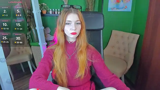 CarolinaGilbert online show from 10.29.25