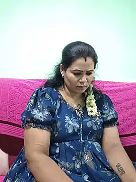 Snapshot of tamilaruvi chatting on 05.14.26 tamilaruvi online show from 05.14.26