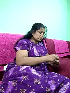 Snapshot of tamilaruvi chatting on 05.23.26 tamilaruvi online show from 05.23.26