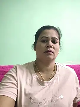 Snapshot of tamilaruvi chatting on 05.26.26 tamilaruvi online show from 05.26.26