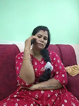 Snapshot of tamilaruvi chatting on 06.01.26 tamilaruvi online show from 06.01.26