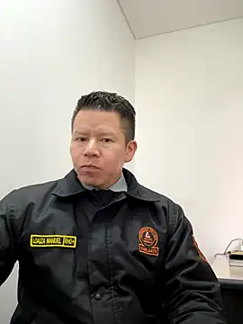 Manu0586 online show from 10.02.25